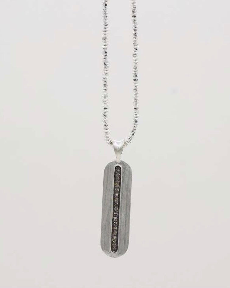 BAYA SAPHALE SILVER NECKLACE