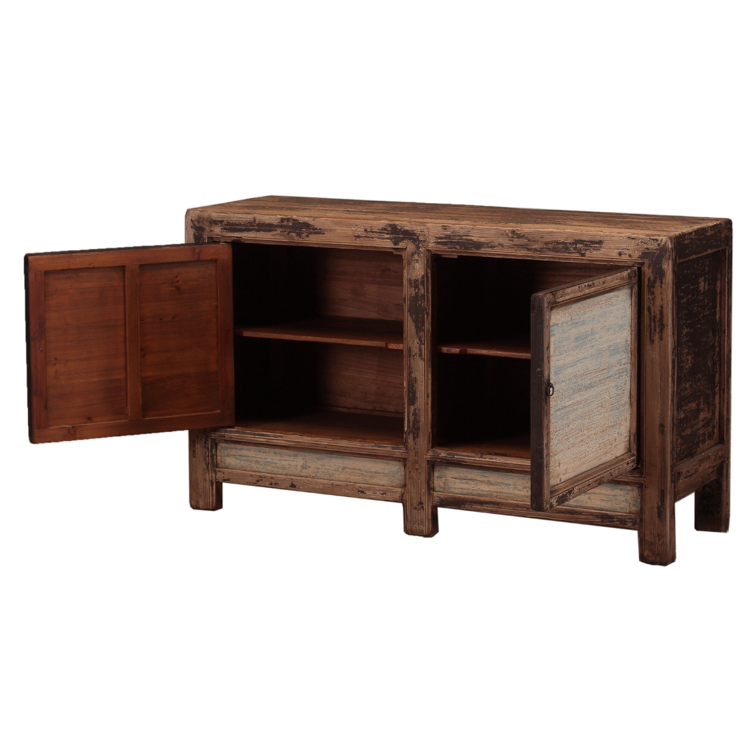 153•48•90 cms. SIDEBOARD