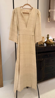 Cream silk dress plain wide sleeve
