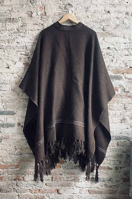 Poncho handwoven Himalayas