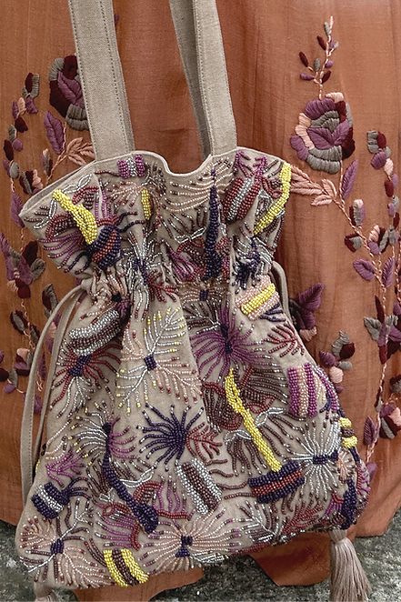 pouch bag