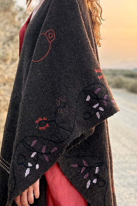 Poncho handwoven Himalayas