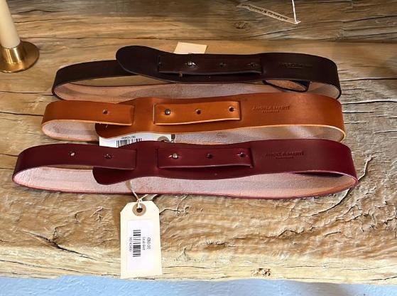 STUD BELT