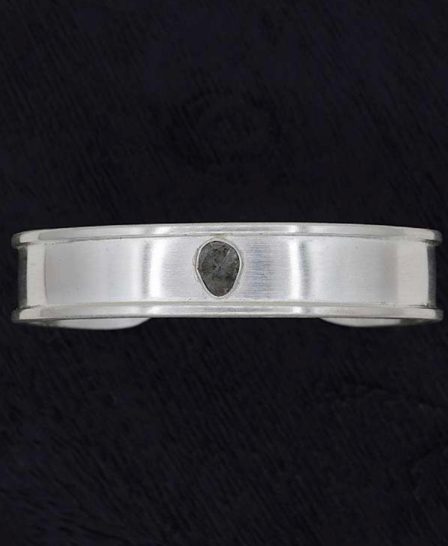 GOPPAL BANGLE