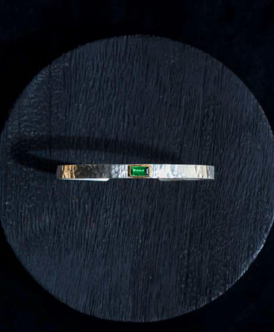 RAJA BANGLE
