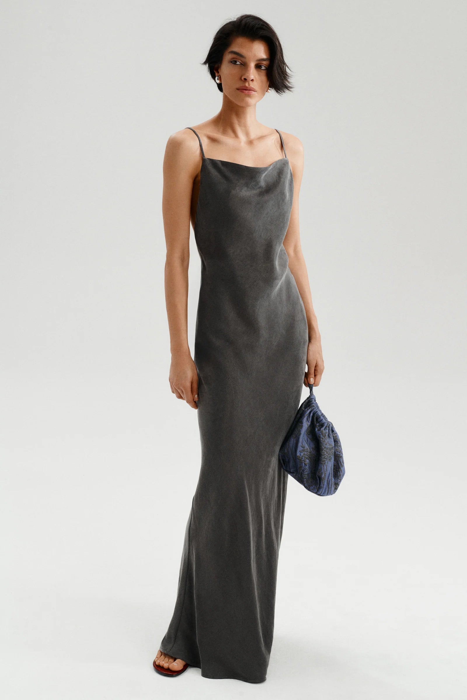 ICON DRESS GRAPHITE