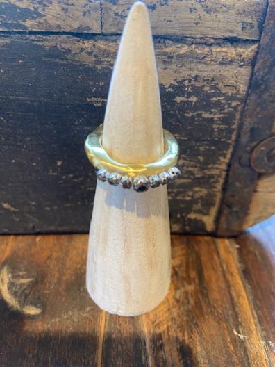 POPPY 5(7) RING