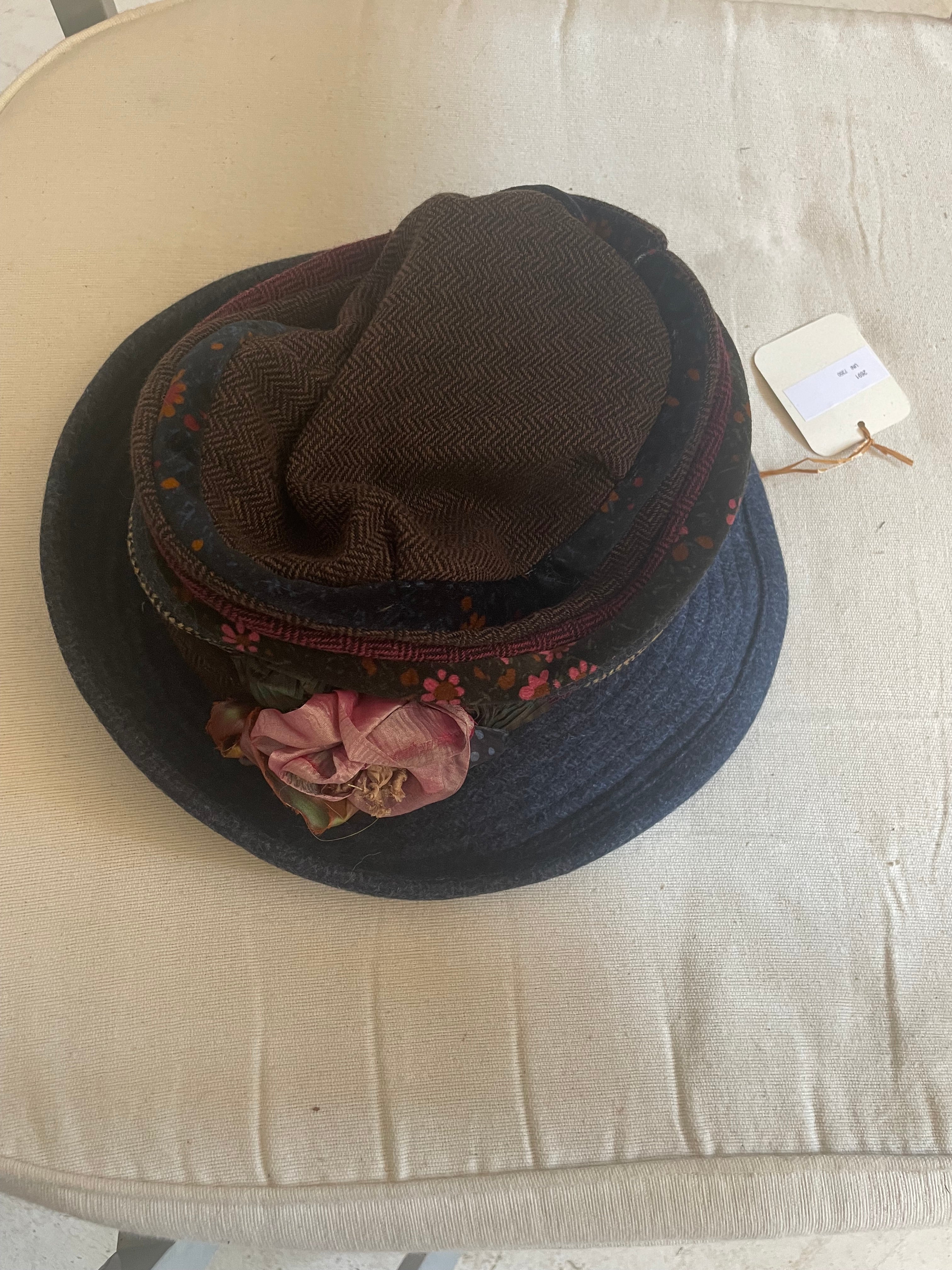 2691 HAT