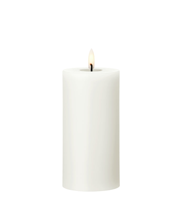 LED PILLAR CANDLE / medium