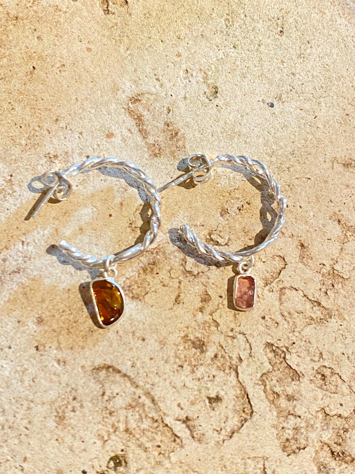 MINI ALOO STONE EARRINGS