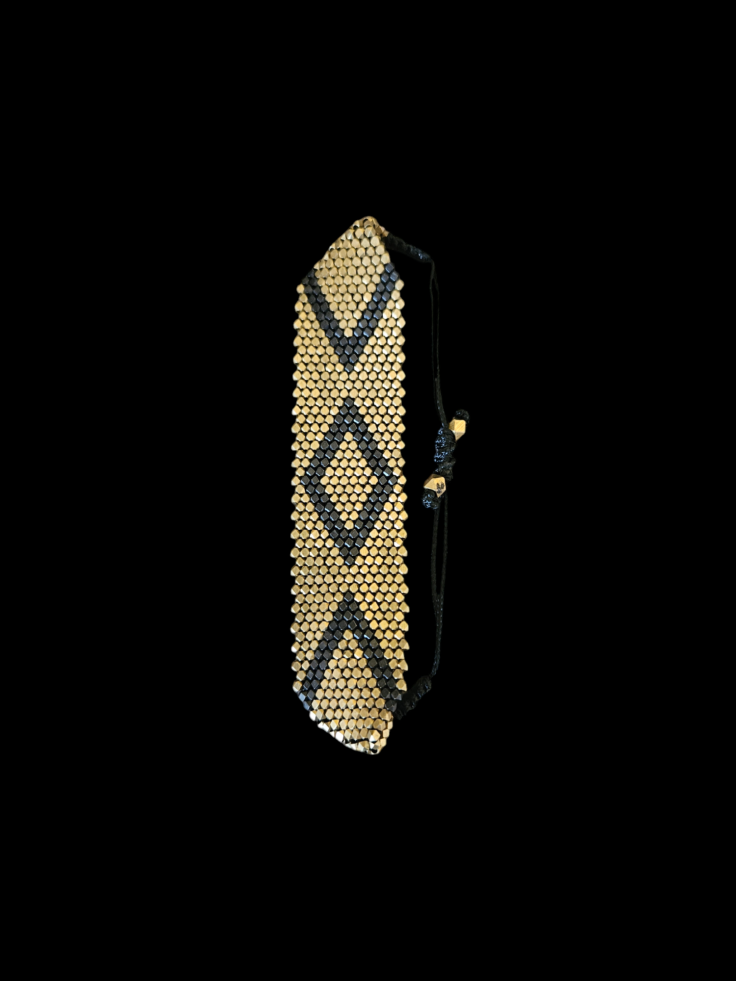Nataraj Collection - Daysi Golden Black Bracelet