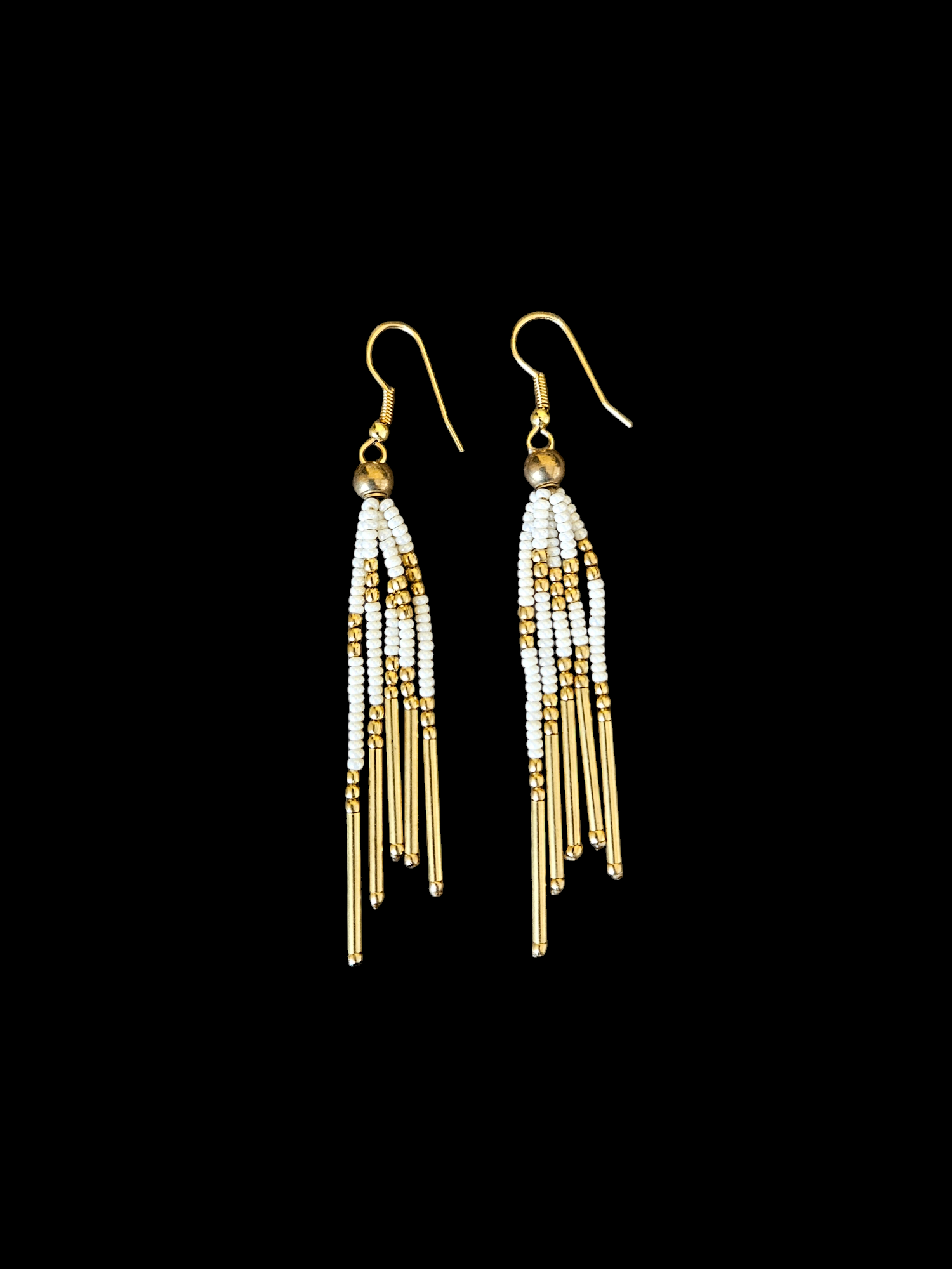 Nataraj Collection - Apala Pearl Earrings