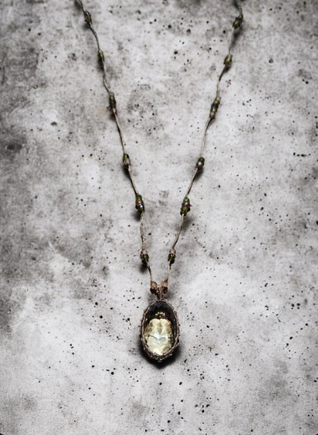 SHORT TIBETAN NECKLACE VV