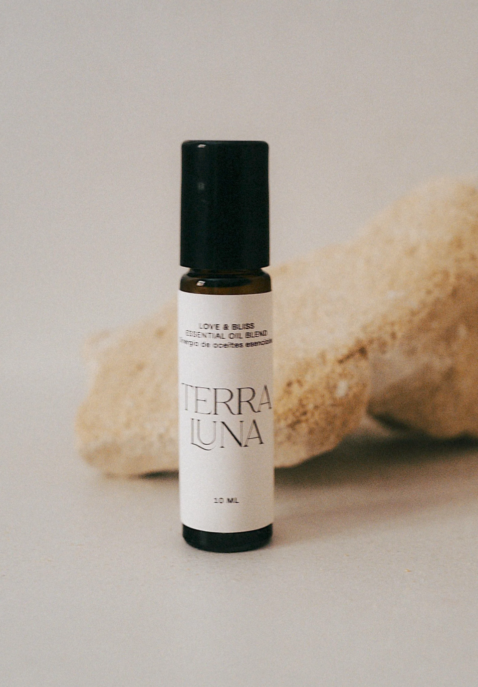 TERRA LUNA ESSENTIAL OIL ROLLER