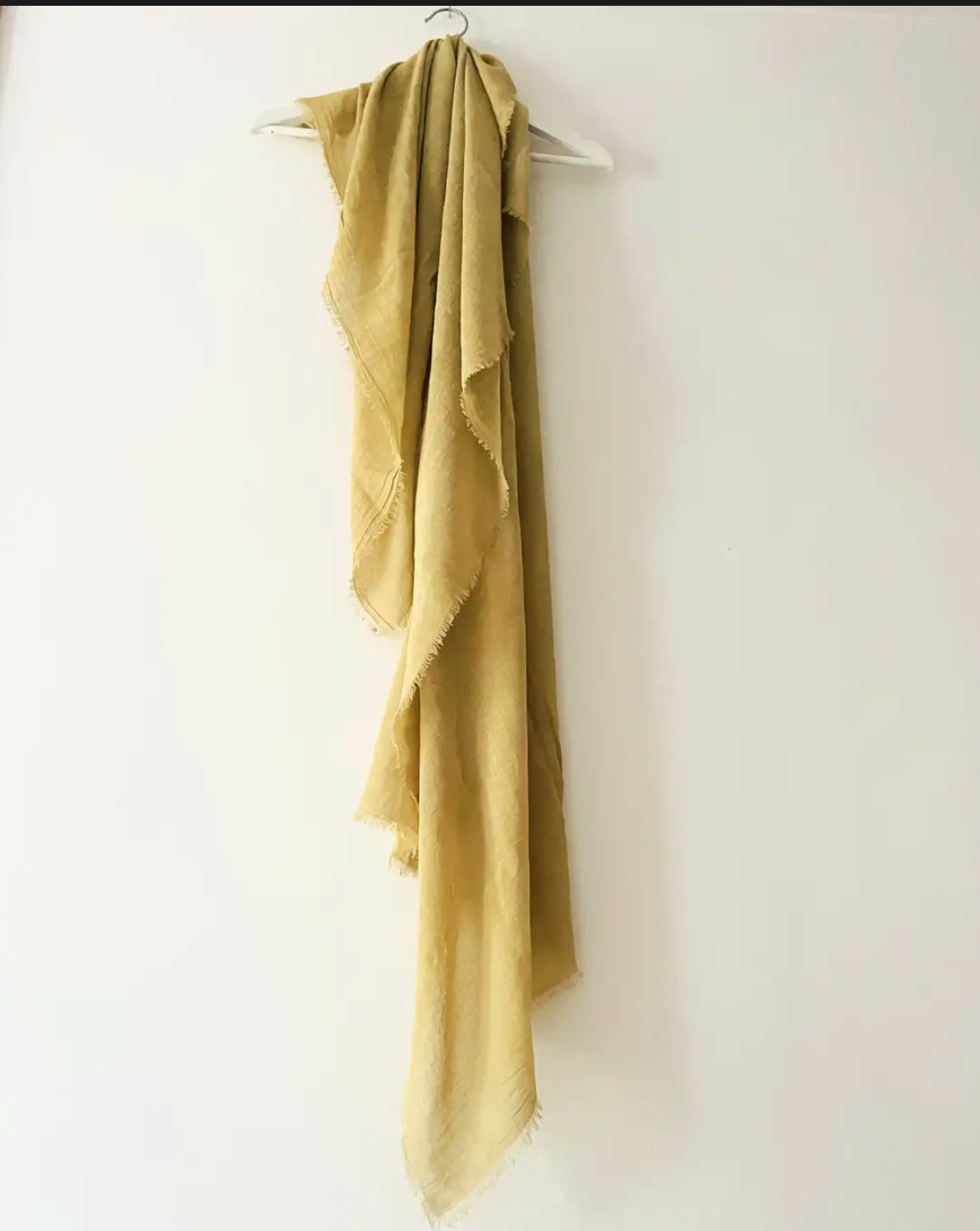 SHAWL AURA