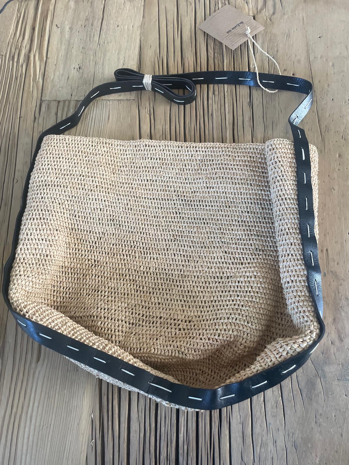 ALICE M LEATHER STITCH BAG