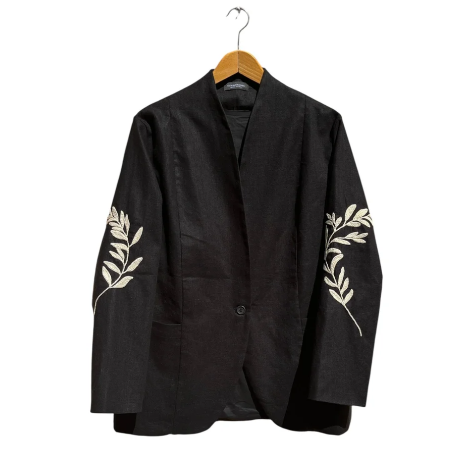 EMBROIDERED SMOKING JACKET