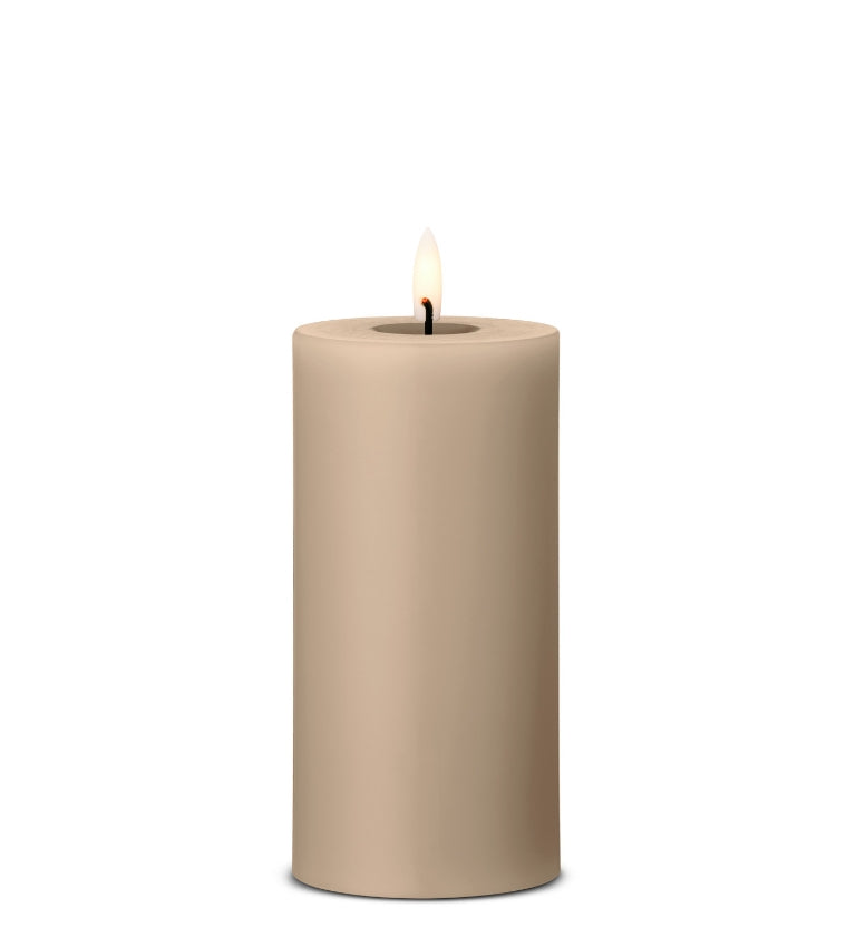 LED PILLAR CANDLE / medium