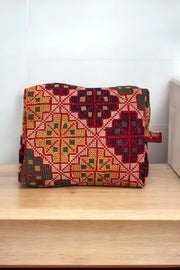 TOILETRY VANITY KANTHA FENI POUCHE