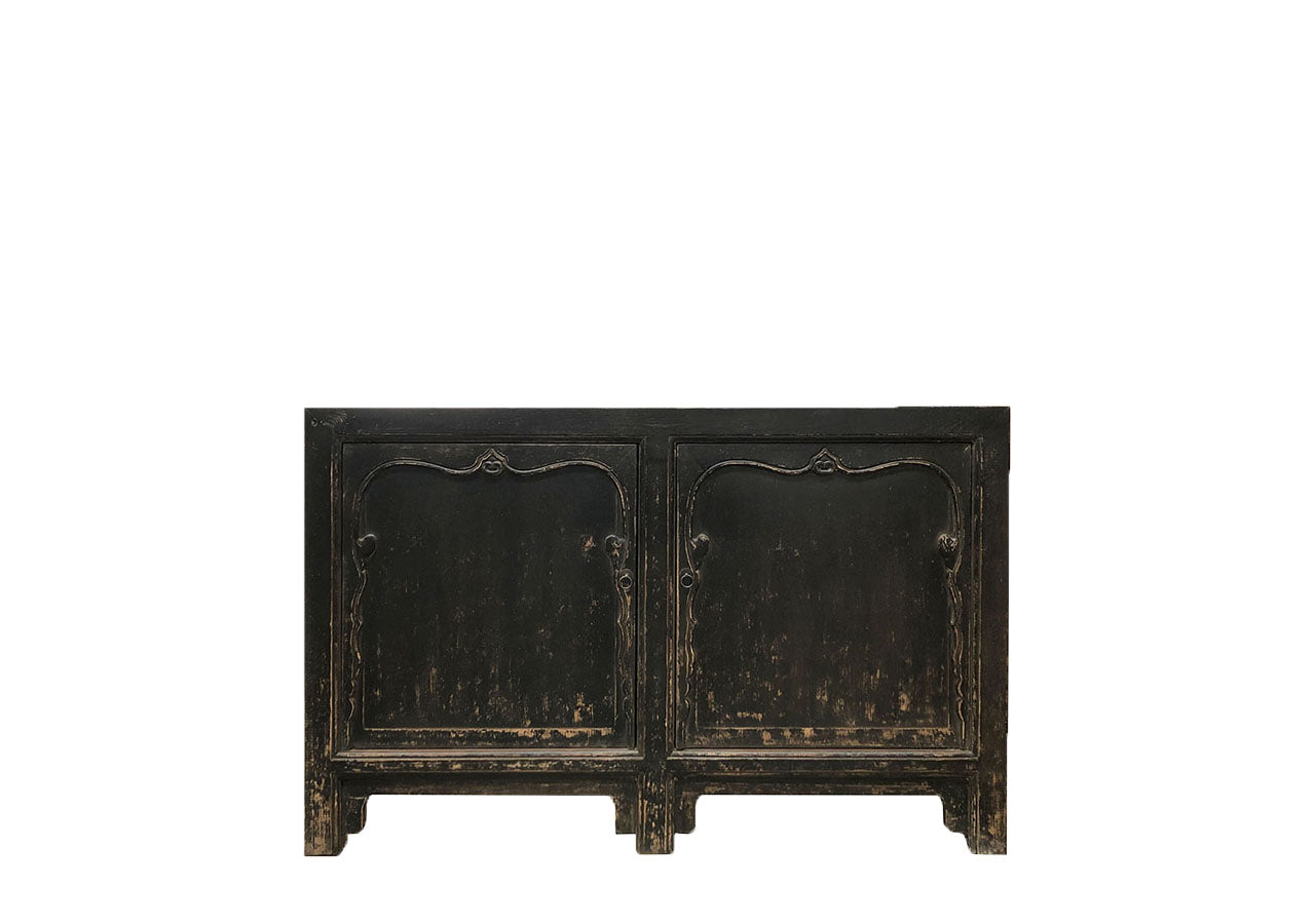 147•44•96 cms. SIDEBOARD
