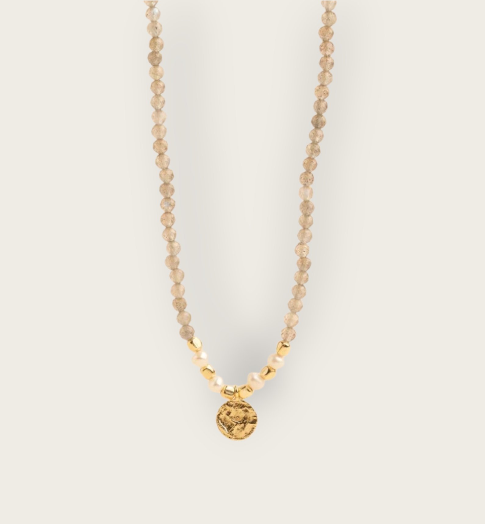 COLA NECKLACE