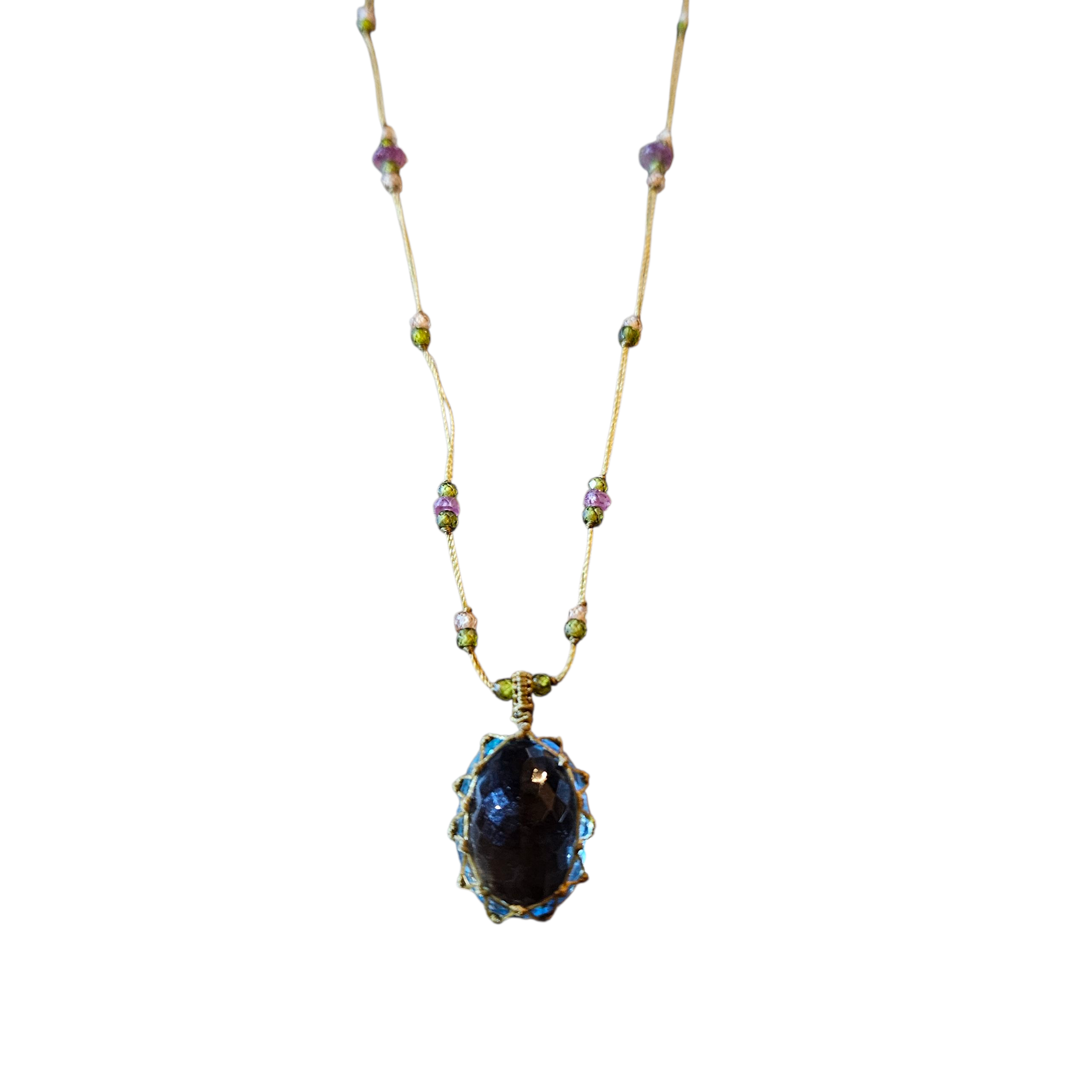SHORT TIBETAN NECKLACE VVVV