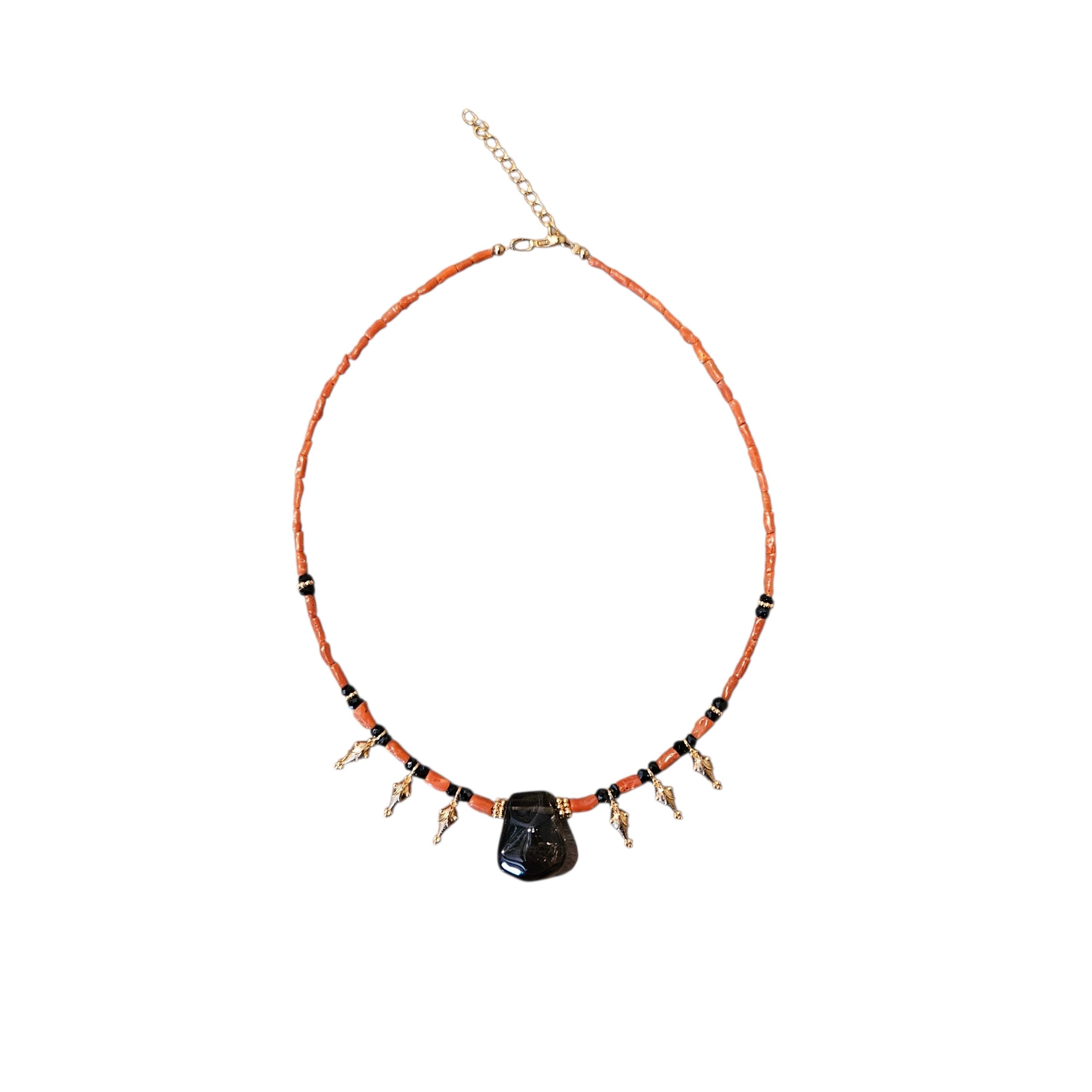 N°13 CORAL 13,36g. NECKLACE
