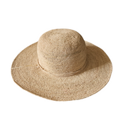 LARISSA HAT
