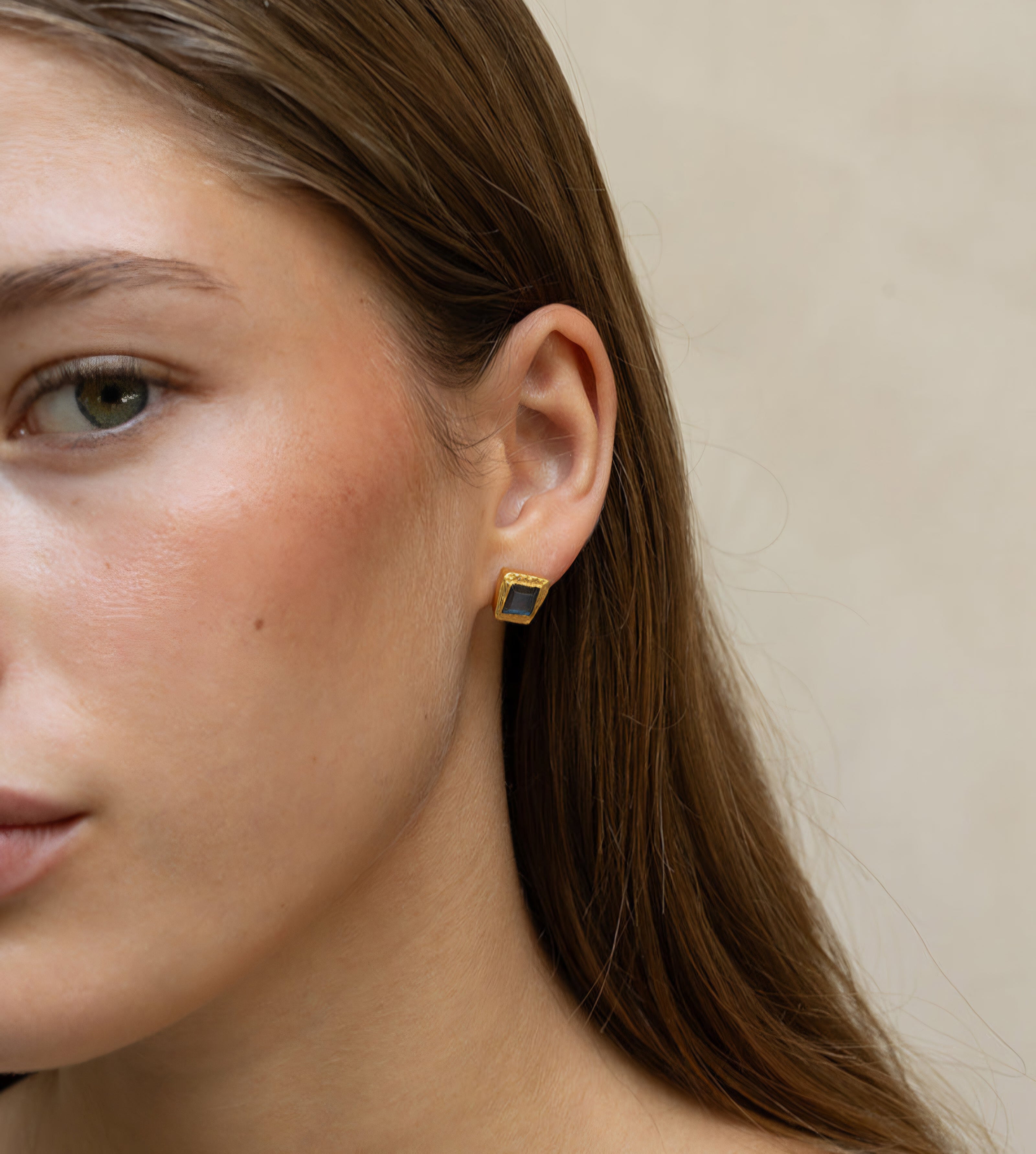SOLIS EARRINGS