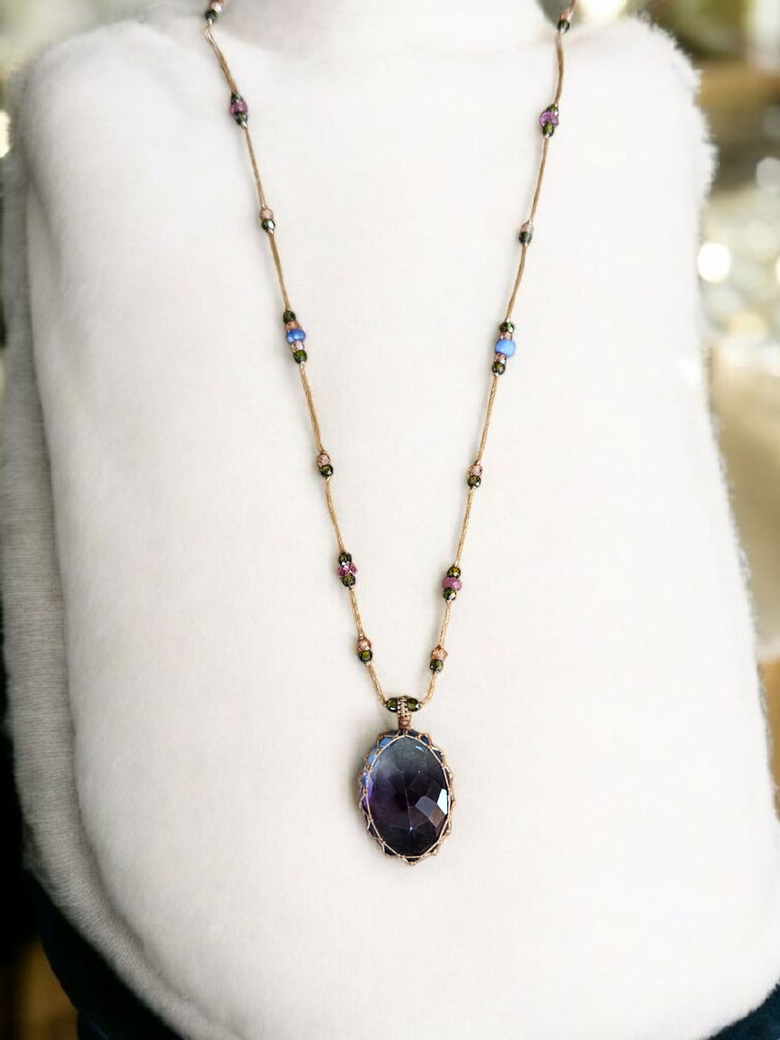 LONG TIBETAN NECKLACE VVVV
