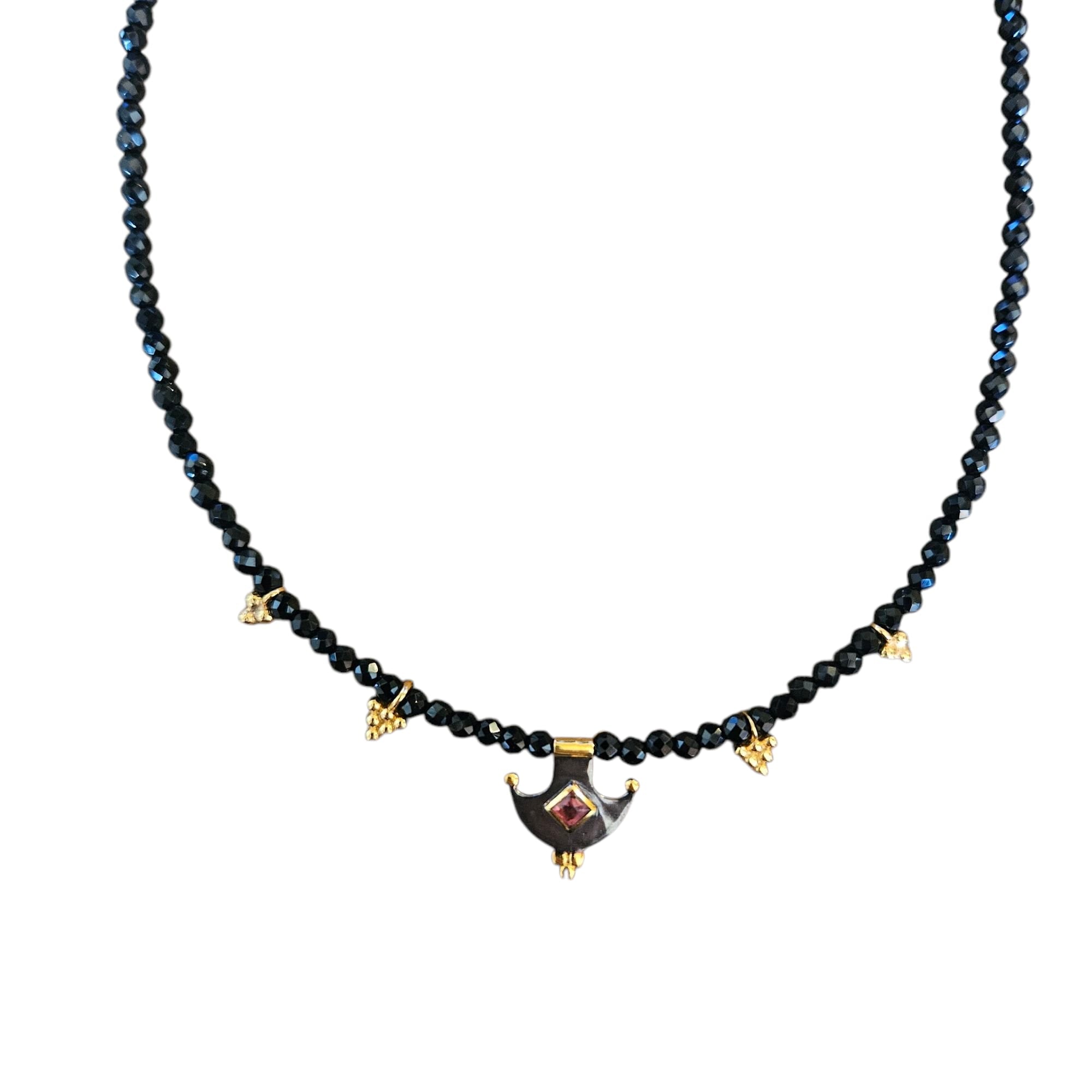 N°101 ALADIN GRANATE NECKLACE