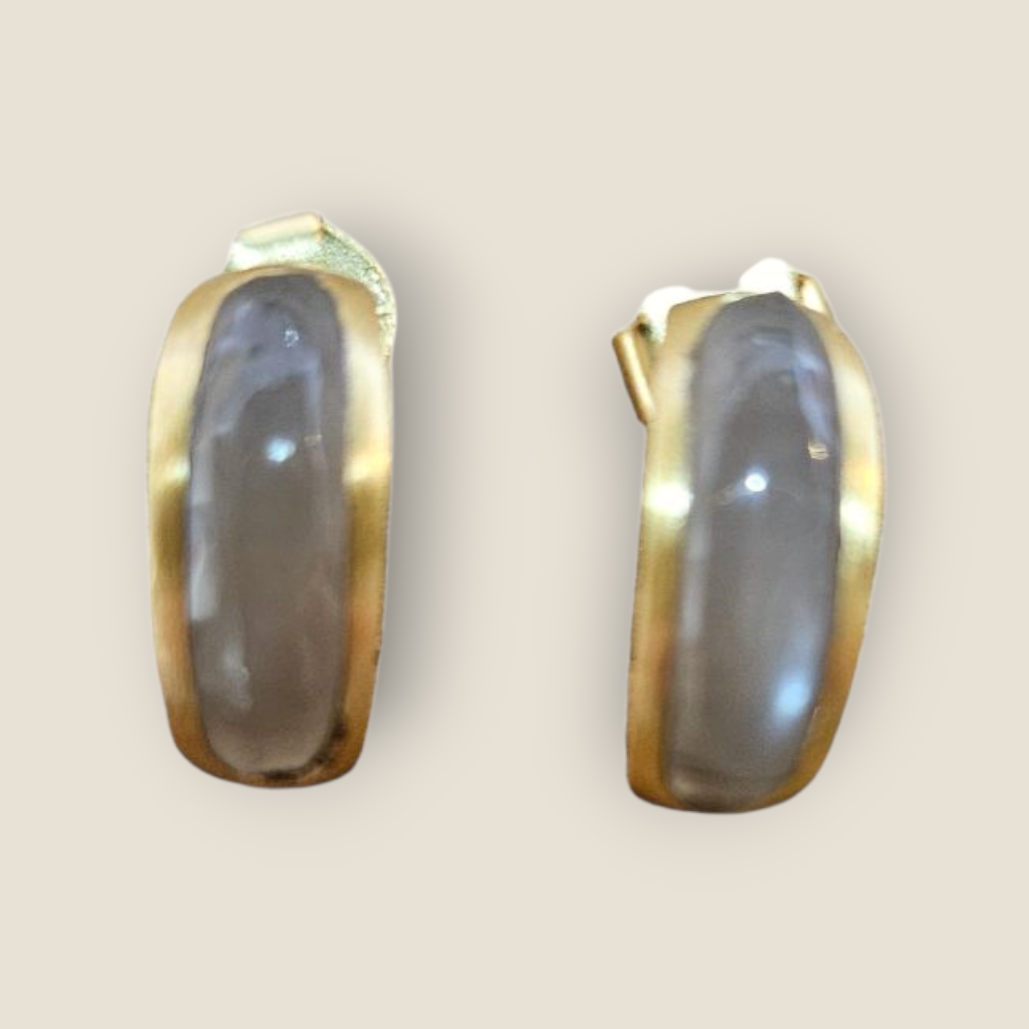 TAUNA EARRINGS
