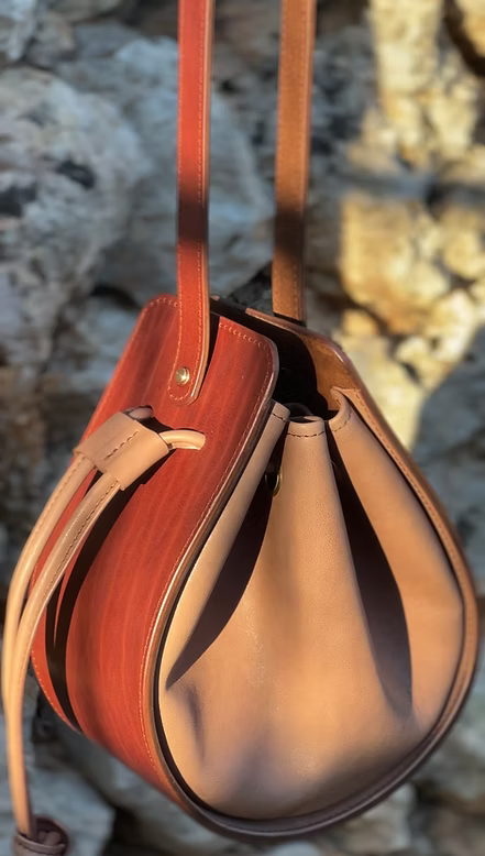 HUEMUL SANTO TOMAS BAG